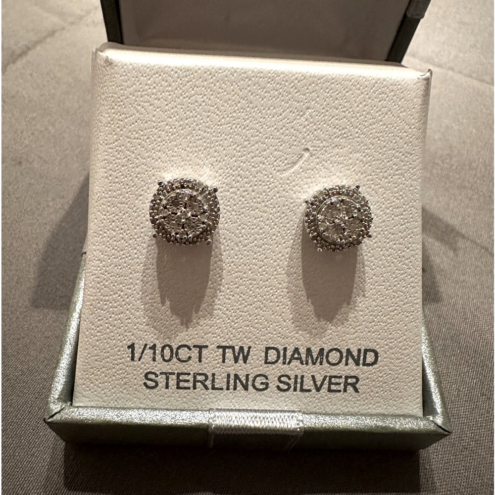 1/10 CT TW Diamond Sterling Silver Earrings